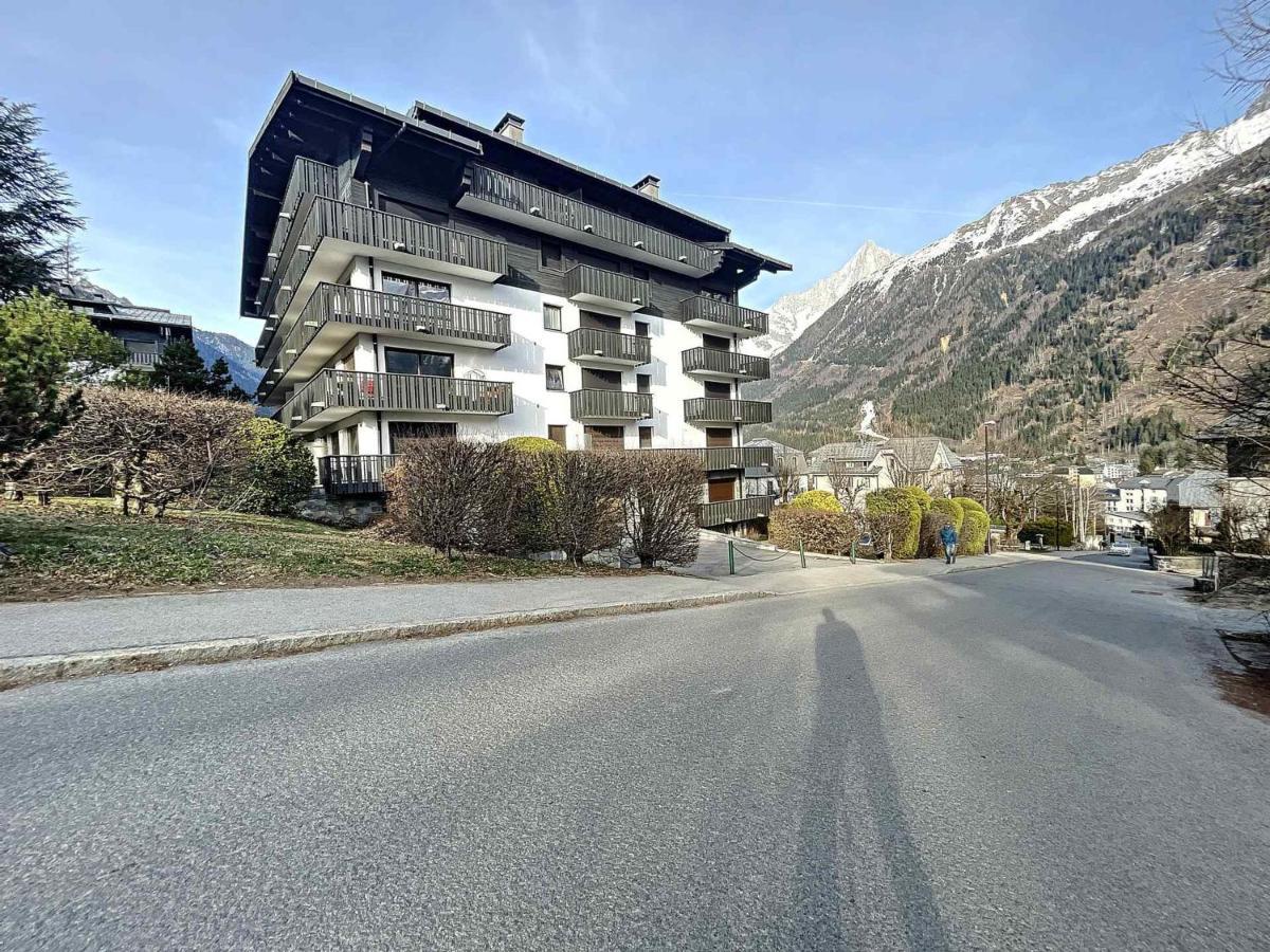 Chamonix: Appt 2P, 4 Pers, Terrasse, Parking, Proche Centre Et Telecabine - Fr-1-507-26 Exterior photo